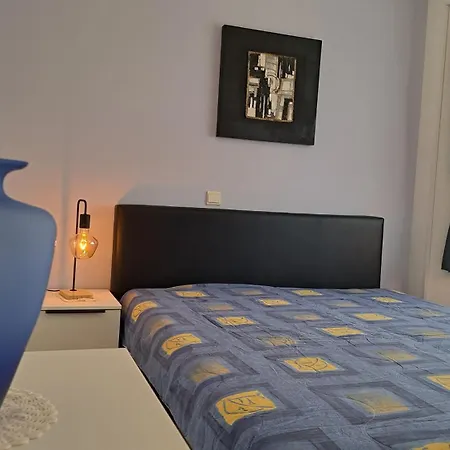 Apartment Zonnester - - Tt Confort 6 Personnes A 150m De La Mer, 3 Chambres, Parking Prive Koksijde